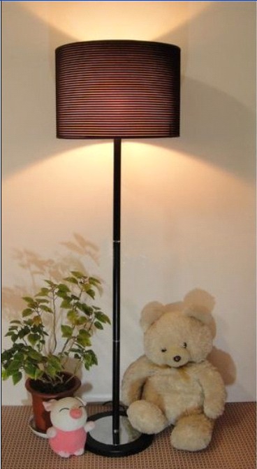 Modern Black Adjustable Floor Lamp with White/Black Basis - Click Image to Close