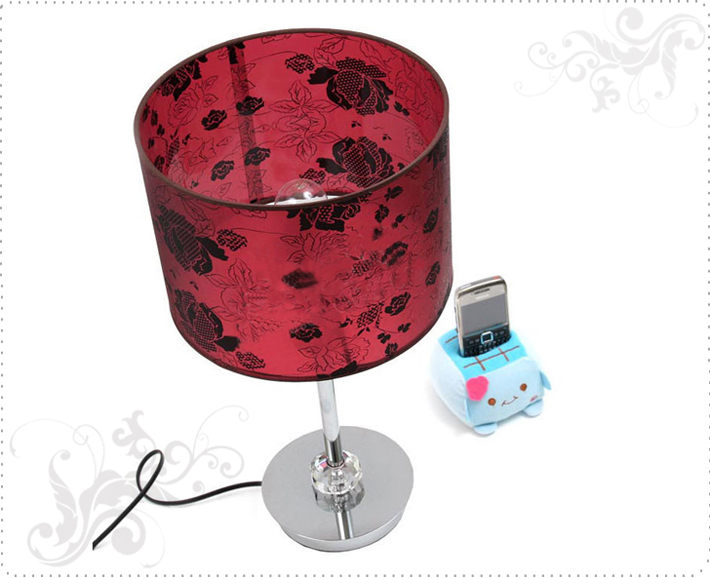 Refined Red Art Printed Table Lamps with Three Crystal Balls