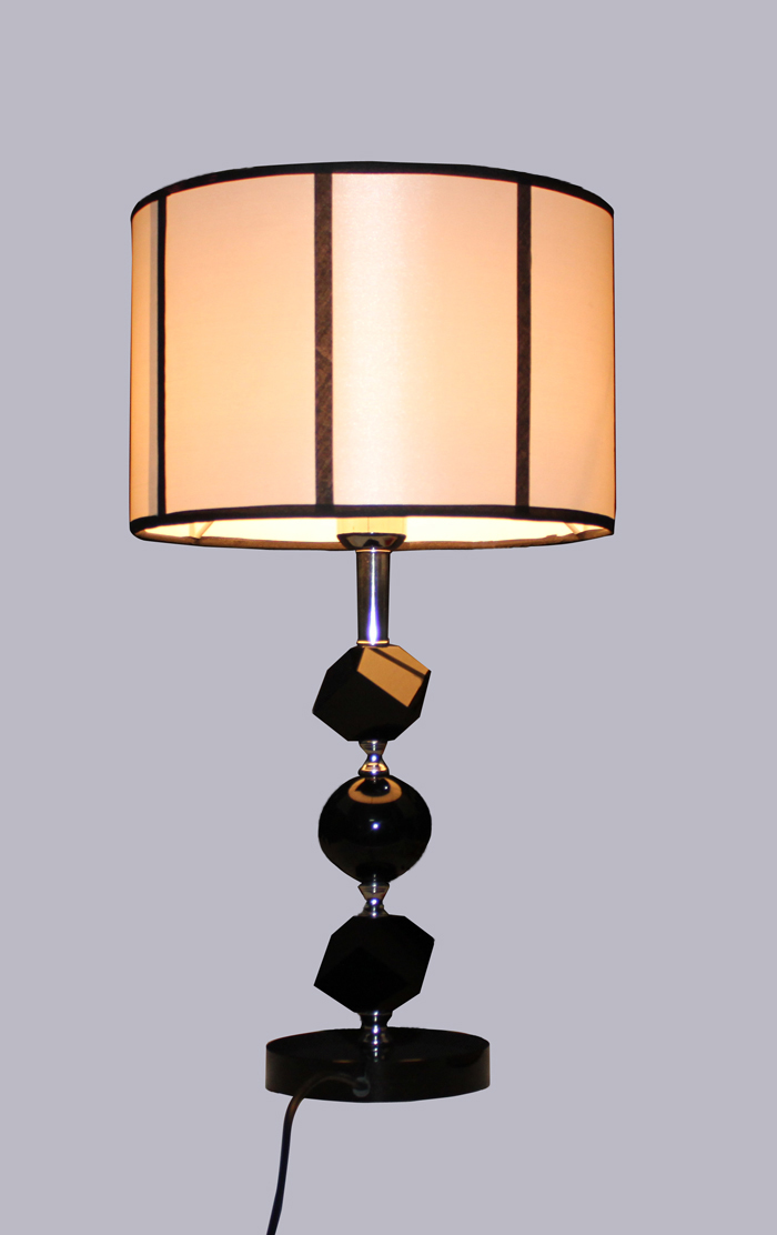 Offwhite Streak Cloth Art Black K9 Crystal Bedside Table Lamps