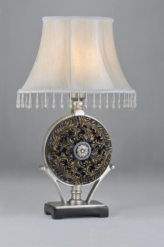 Siver Cloth Art Cover Metal Body Designer Table Lamps