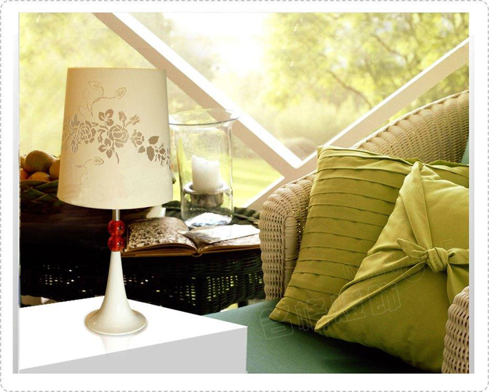 Classy Offwhite Table Lamps with Red Acrylic Balls